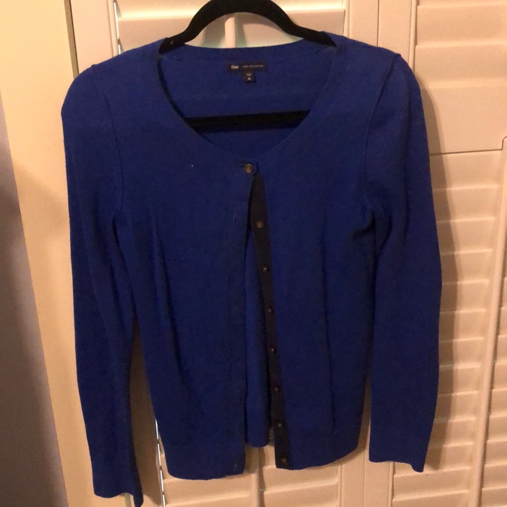 GAP cashmere cardigan size XS